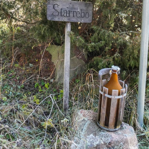 552693