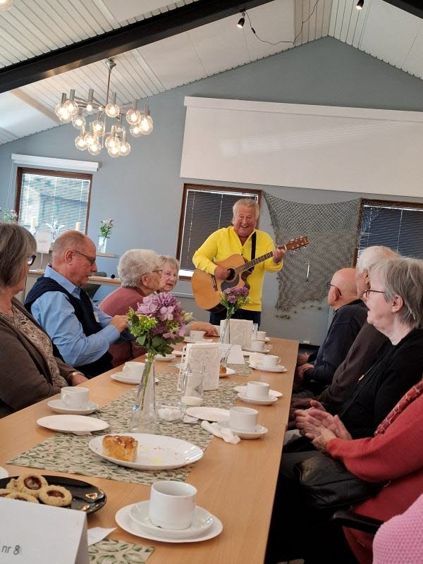 Allsång till härlig musik