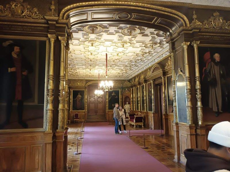 Inne i Schwerin schloss .....