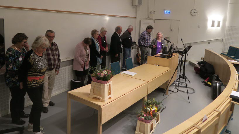 Styrelse och verksamhetsansvariga presenterar sig