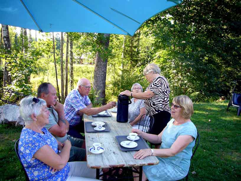 Påtår serveras