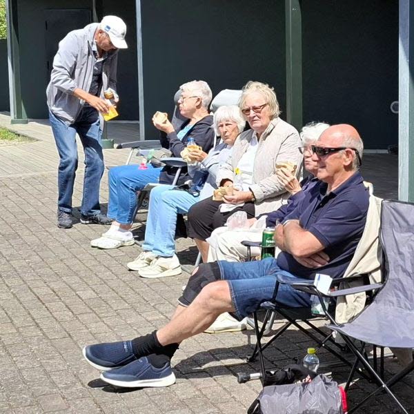 På solig plats