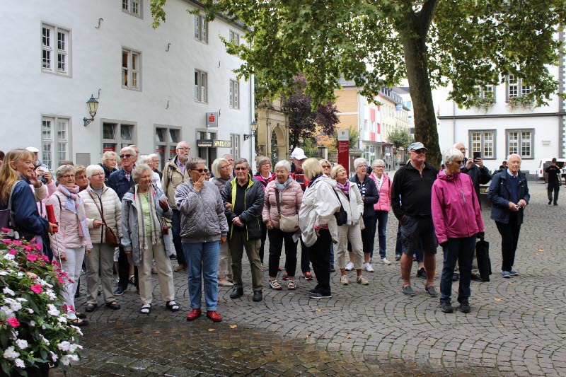 På avstånd från "Pojken"