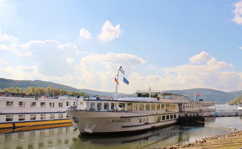 M/S Rigoletto väntar oss i Köln