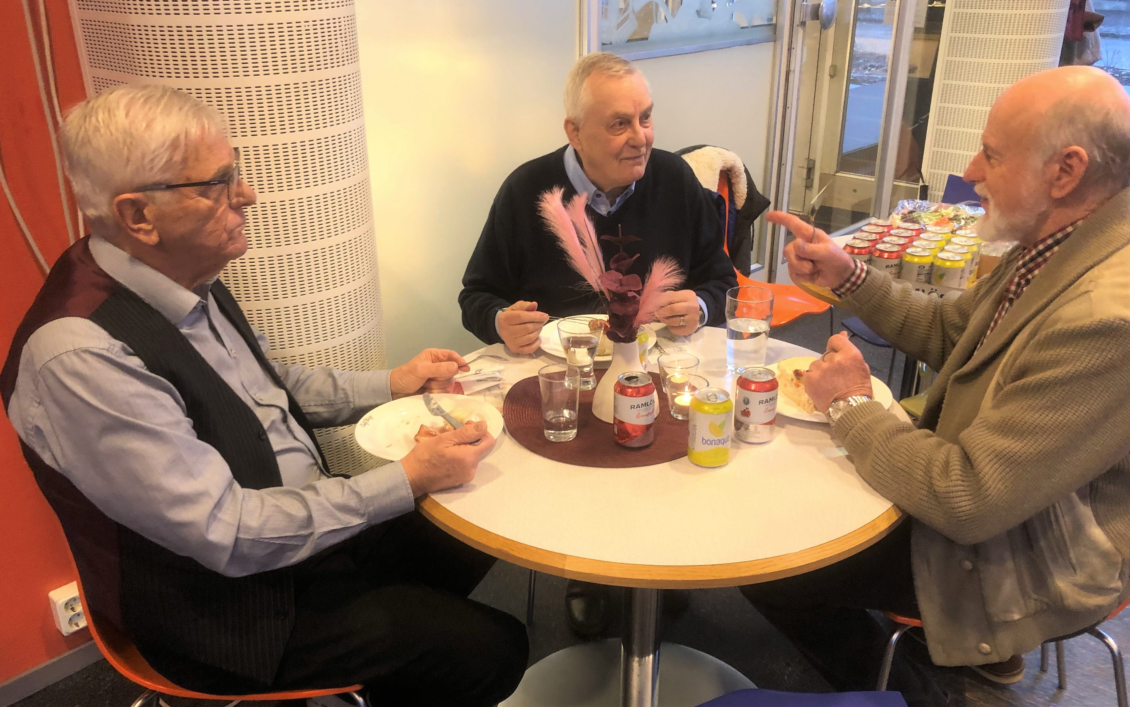 Elon - Torsten och Dag diskuterar