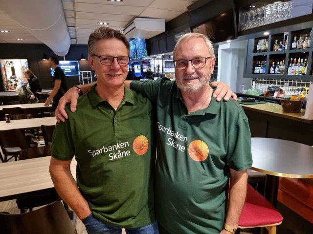 Distriktsmästare i Lag, Werner Sauer och Göran Ekstrand (t.h.) som dessutom blev distriktsmästare i Herrklassen. Båda herrarna representerar SPF 108 Vänkretsen Eslöv.